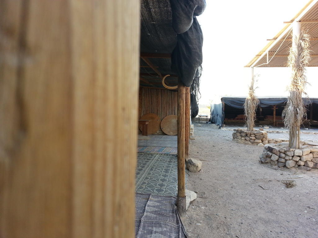 Incense And Spice Route Inn Zofar Room photo